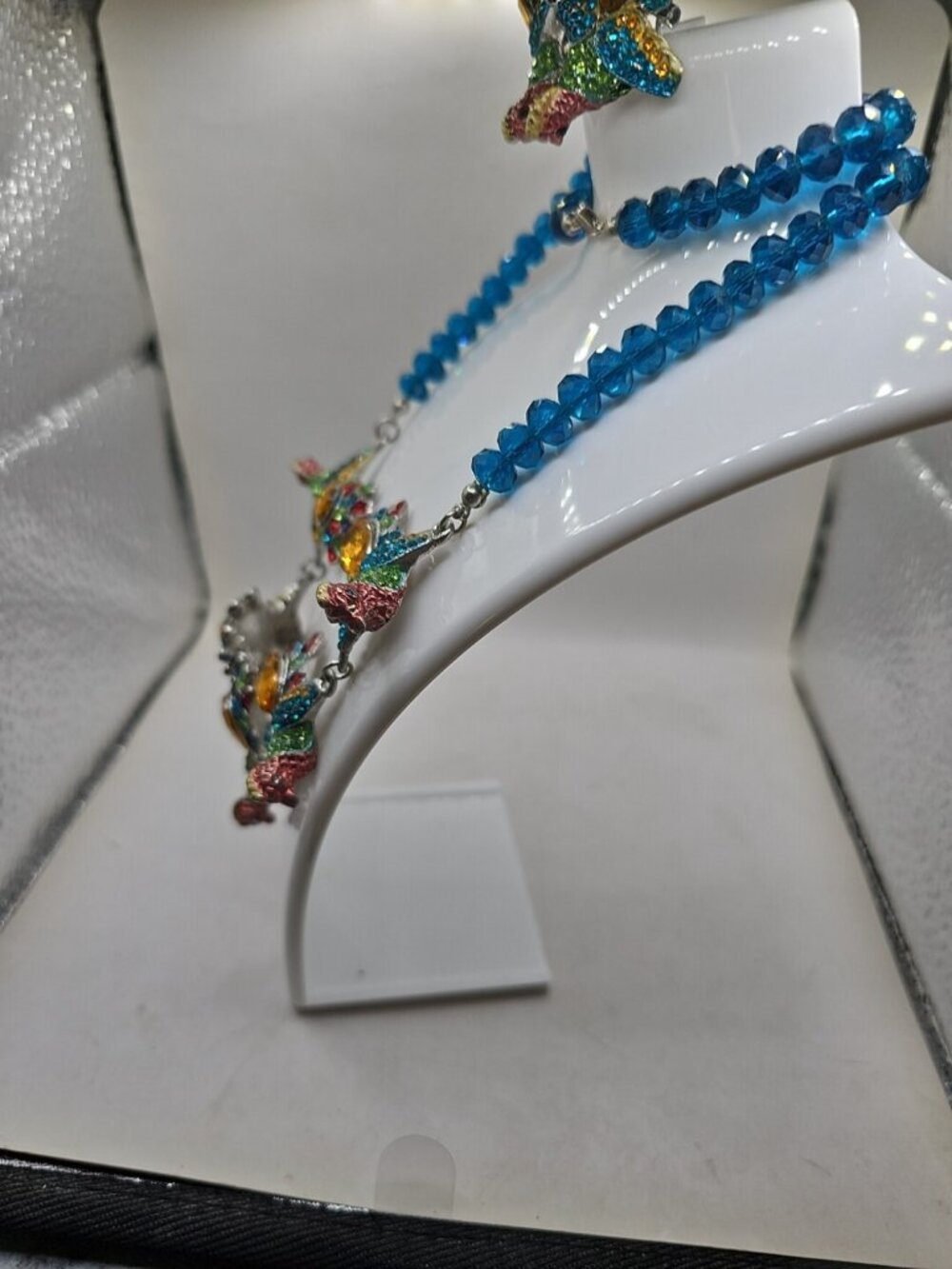 swarovski blue crystal necklace and earring set - Picture 3 of 10